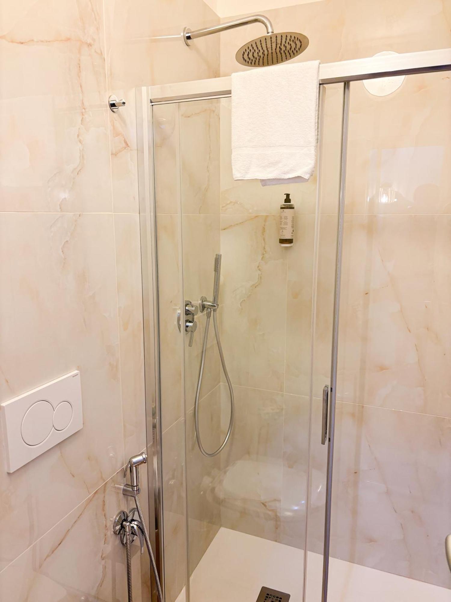 San Pietro Prestige Rooms Roma Eksteriør bilde