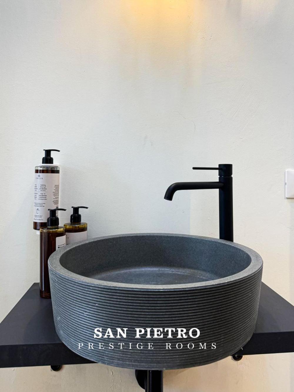 San Pietro Prestige Rooms Roma Eksteriør bilde